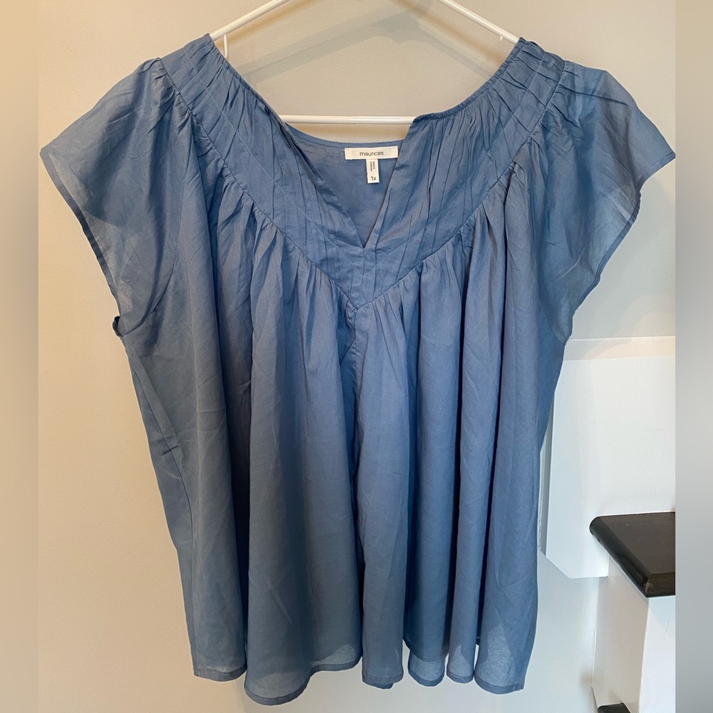 🛍️SALE…Maurices Blue Pleated Blouse